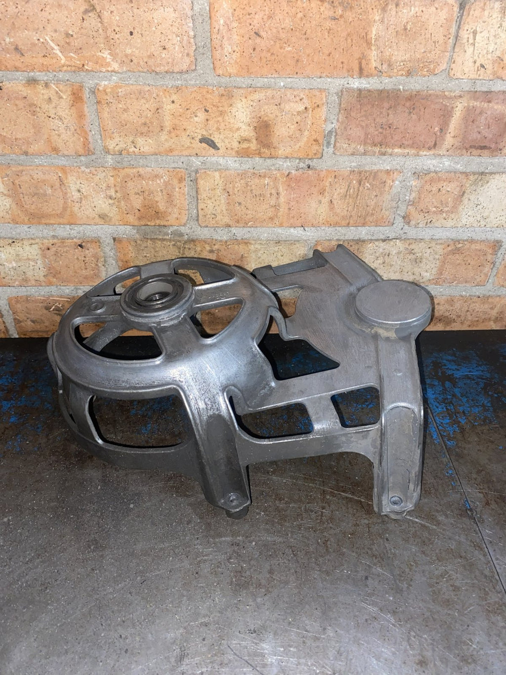 Used Suzuki KingQuad 500 primary clutch basket cover - angled view
