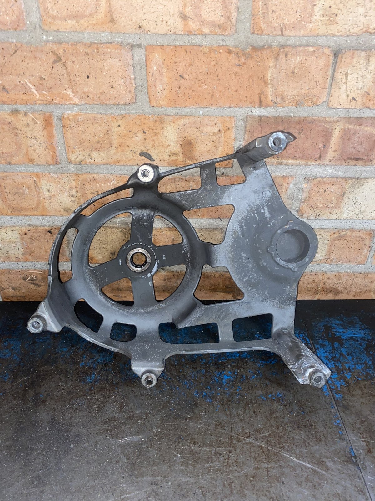 Used Suzuki KingQuad 500 primary clutch basket cover - rear