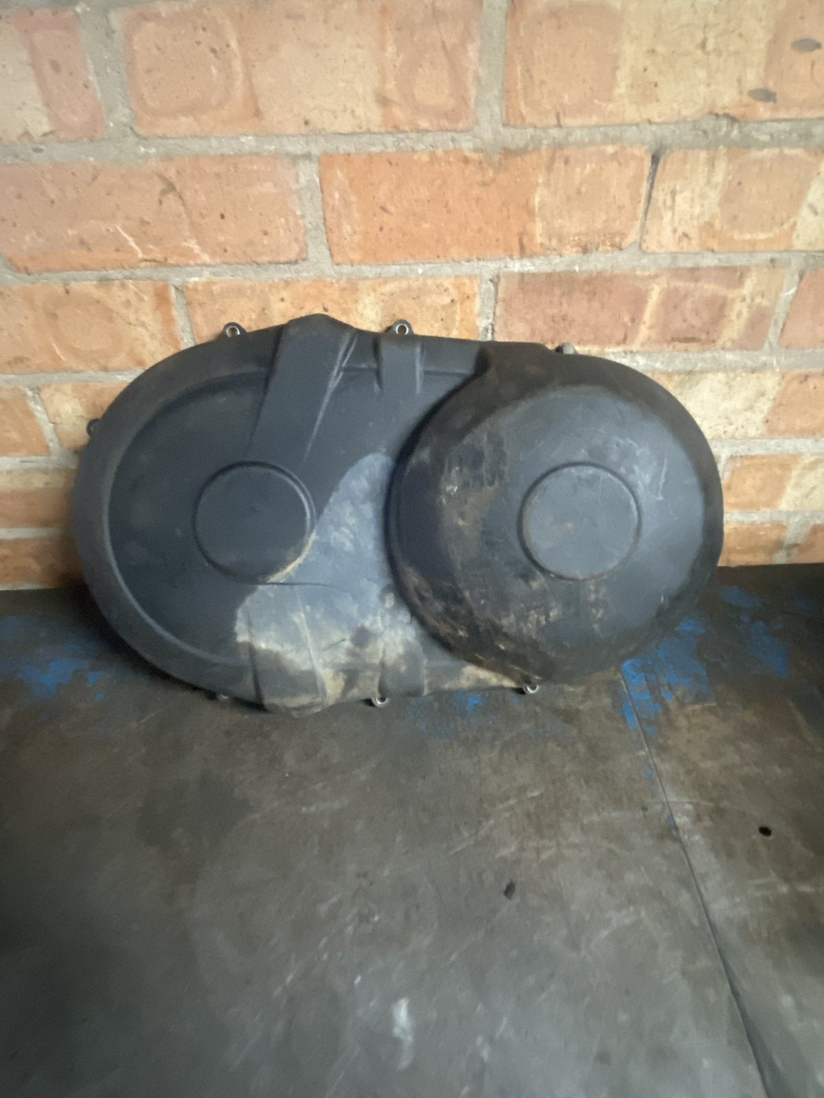 Used Suzuki KingQuad 500 CVT outer clutch cover - front