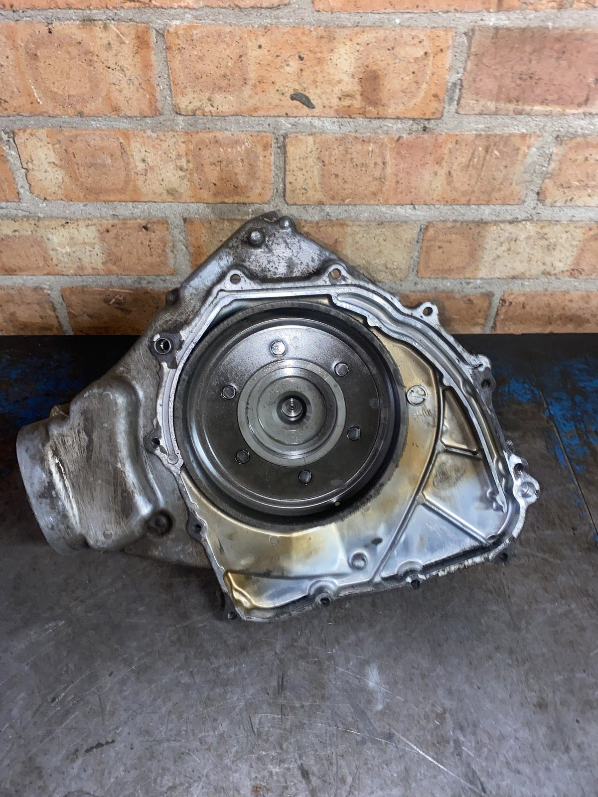 Used Suzuki KingQuad 500 wet clutch side cover - inside view