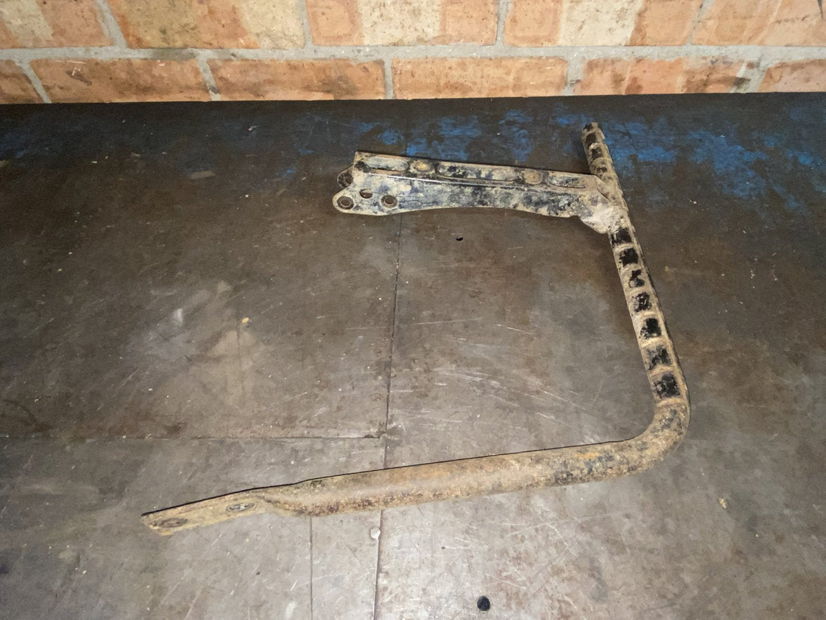 Used Honda TRX footwell bracket - right hand